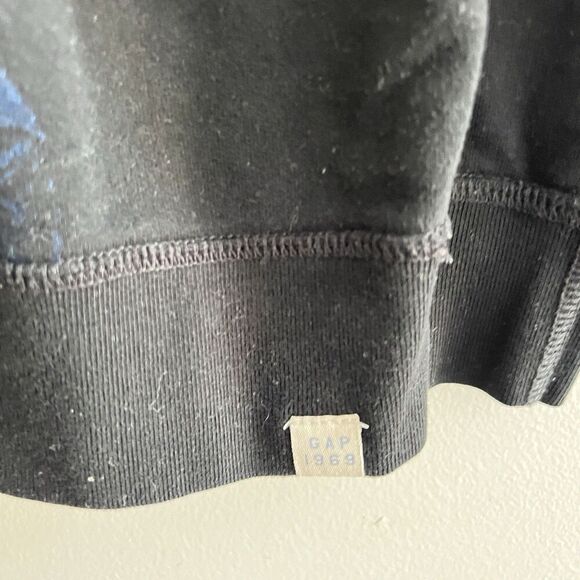 GAP Star Wars Rogue One Death Trooper Black Sweatshirt Pullover 6-7 Yr Glow Dark - Picture 3 of 10